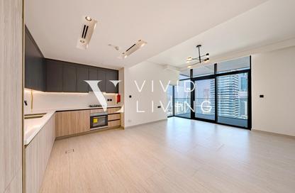 Apartment - 2 - 2 for rent in Marina Living - Dubai Marina - Dubai