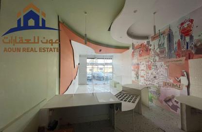 متجر - استوديو - 3 حمامات للايجار في برج الدانا - المجاز 3 - المجاز - الشارقة