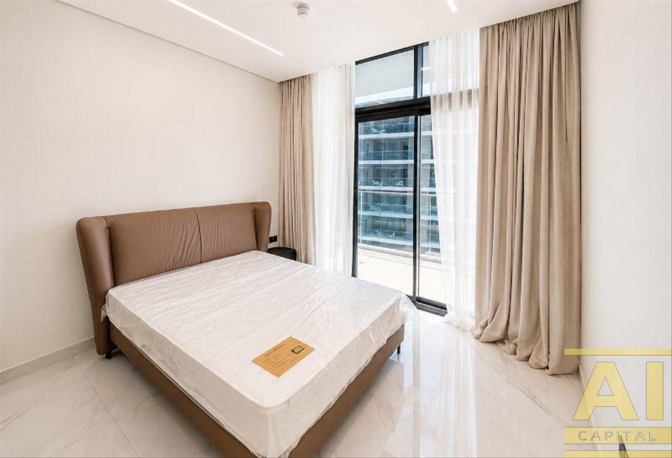 Spacious 2 Bed | Huge Balcony | Furnished Unit photo 7