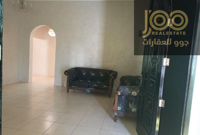 142866038 - Property Image 2