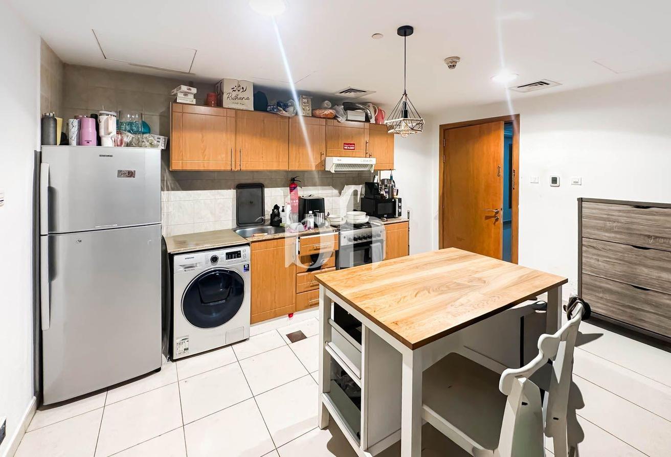 Large Layout | Fully Furnished | Multiple Cheques photo 12