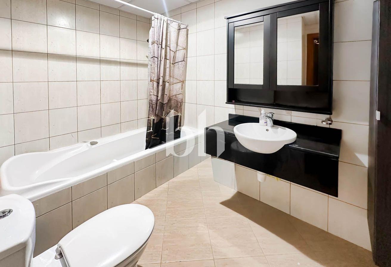 Large Layout | Fully Furnished | Multiple Cheques photo 10