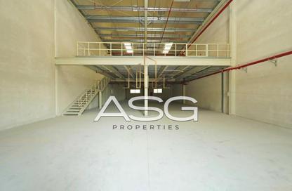 Warehouse - Studio - 2 for rent in Dubai Investment Park (DIP) - Dubai