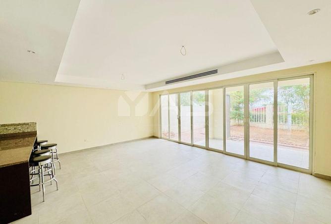 77797935 - Property Image 3