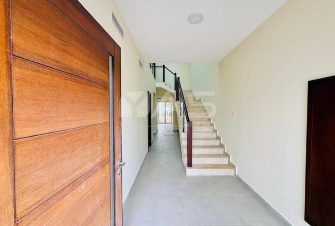 77797935 - Property Image 2