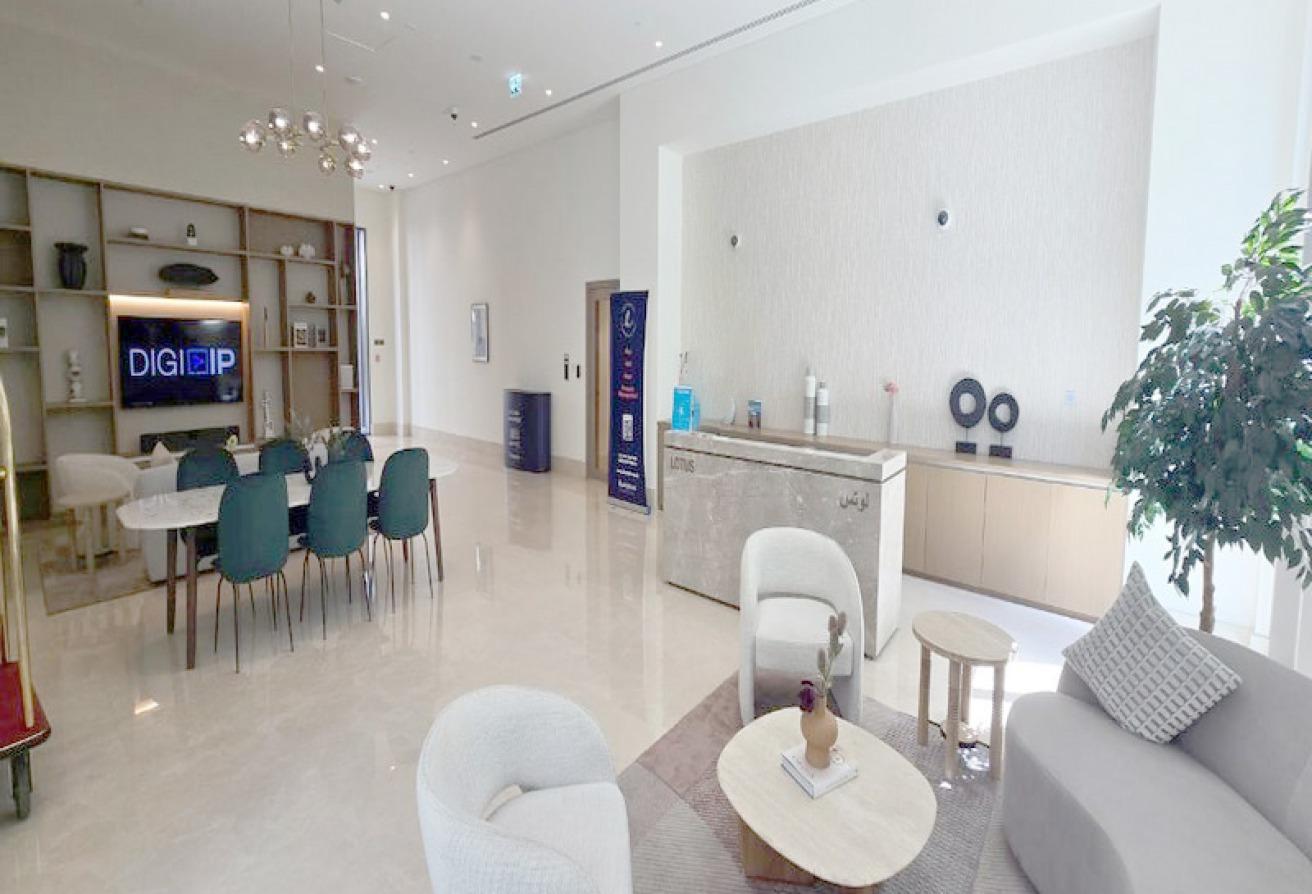 Modern 1BR | Prime Location & Waterfront Living photo 13