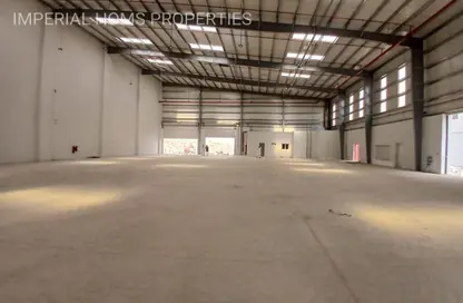 Factory - Studio - 2 Bathrooms for rent in Umm Al Thuoob - Umm Al Quwain