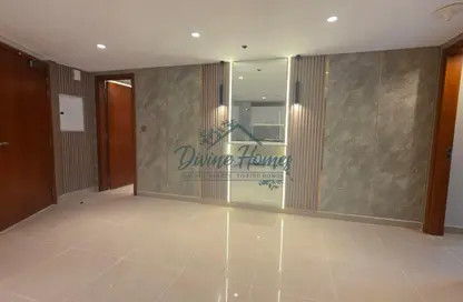 Apartment - 1 Bedroom - 2 Bathrooms for rent in Park Tower A - Park Towers - DIFC - Dubai