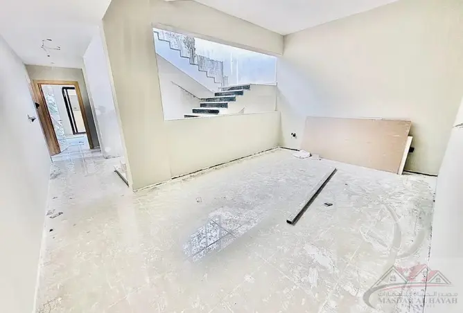 148627449 - Property Image 3