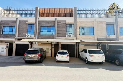 تاون هاوس - 5 - 6 للبيع في الزاهية جاردنز - الزاهية - عجمان