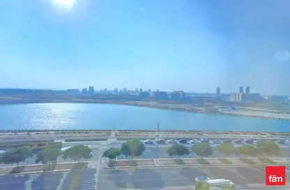 شقة - 2 غرف نوم - 3 حمامات للبيع في B  برج - لاجو فيستا - مدينة دبي للإنتاج (اي ام بي زد) - دبي