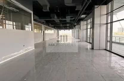 Retail - Studio - 4 Bathrooms for rent in Julphar Commercial Tower - Julphar Towers - Al Nakheel - Ras Al Khaimah