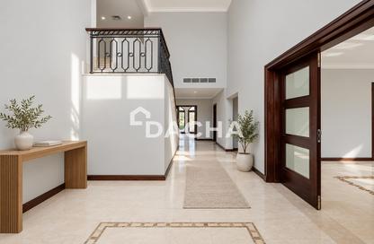 Villa - 4 - 5 for rent in Garden Homes Frond E - Garden Homes - Palm Jumeirah - Dubai