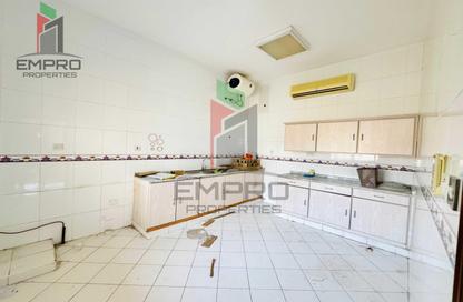 Villa - Studio for rent in Jumeirah 1 - Jumeirah - Dubai
