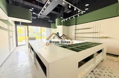 Shop - Studio - 1 for rent in Azizi Riviera 33 - Azizi Riviera - Meydan One - Meydan - Dubai