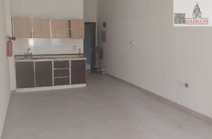 Apartment - Studio - 1 Bathroom for rent in Al Nafoora 1 building - Al Rawda 2 - Al Rawda - Ajman