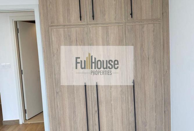 73841323 - Property Image 3