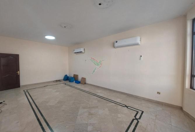 69493800 - Property Main Image