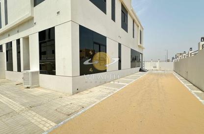Villa - 5 Bedrooms - 6 Bathrooms for rent in Al Hooshi Villas - Hoshi - Al Badie - Sharjah