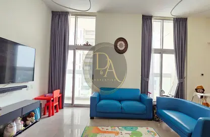 شقة - 2 غرف نوم - 3 حمامات للايجار في عزيزي ستار - الفرجان - دبي