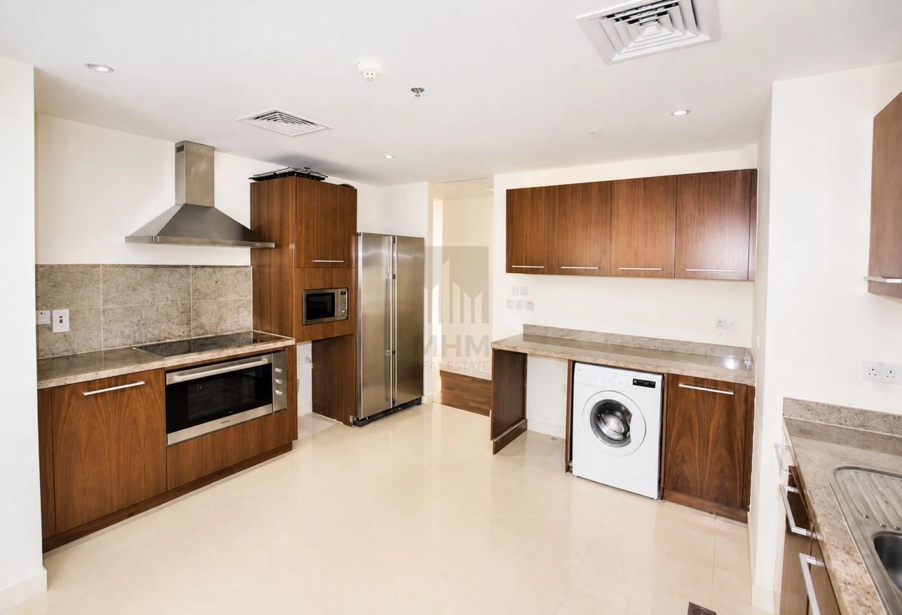 Wooden Floor | 3BHK+Maid | With Kitchen Appliances photo 9