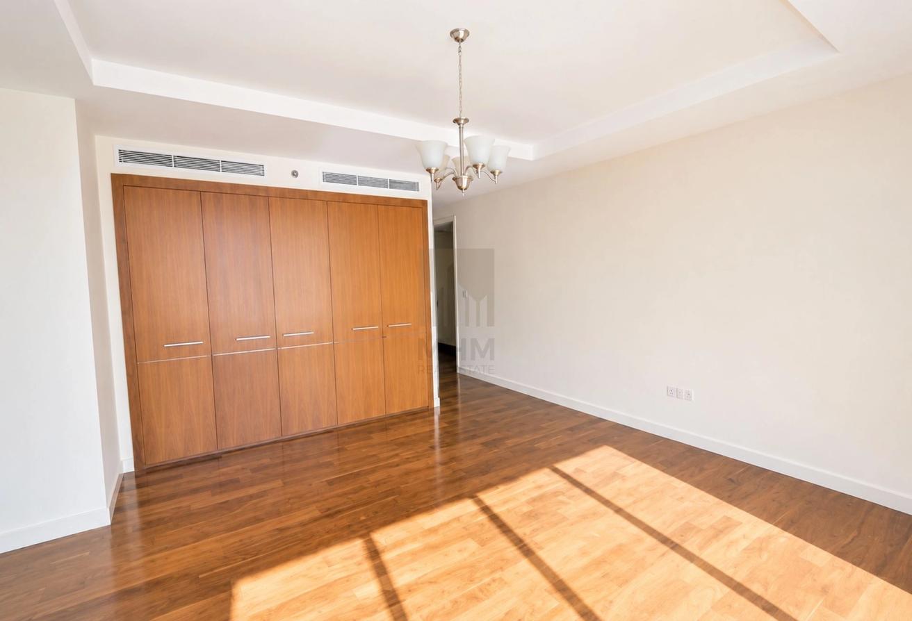 Wooden Floor | 3BHK+Maid | With Kitchen Appliances photo 8