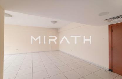 Apartment - 1 Bedroom - 2 Bathrooms for rent in Golden Sands 1 - Al Mankhool - Bur Dubai - Dubai
