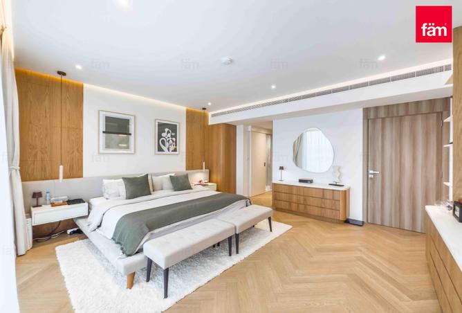 Luxurious | Upgraded | Single Row | Park Backing