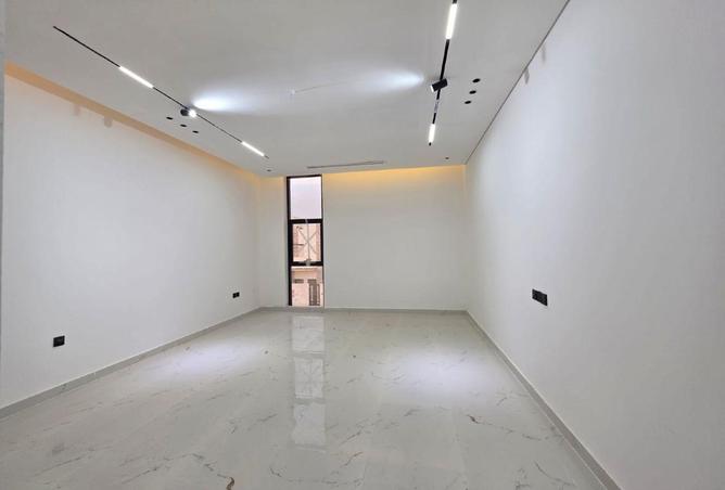 16167988 - صورة العقار 3