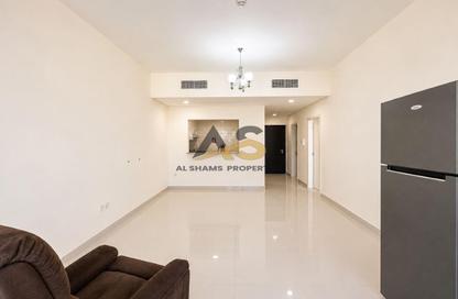 Apartment - 1 Bedroom - 2 Bathrooms for rent in Arzco Hamriya Building - Al Hamriya - Bur Dubai - Dubai Apartment - 1 Bedroom - 2 Bathrooms for rent in Arzco Hamriya Building - Al Hamriya - Bur Dubai - Dubai