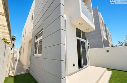 Townhouse - 3 - 4 for rent in Mulberry - Damac Hills 2 - Dubai Townhouse - 3 - 4 for rent in Mulberry - Damac Hills 2 - Dubai