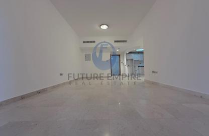 Apartment - 1 Bedroom - 2 Bathrooms for rent in Al Meraikhi Tower - Sheikh Zayed Road - Dubai