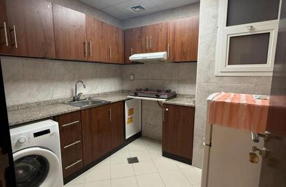 Apartment - Studio - 1 Bathroom for rent in Corniche Al Fujairah - Fujairah