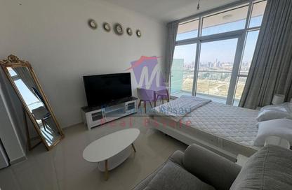 Apartment - Studio - 1 for rent in Carson B - Carson - Damac Hills - Dubai