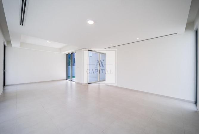 92718911 - Property Image 3