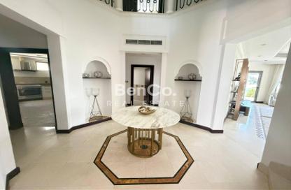 Villa - 5 Bedrooms - 6 Bathrooms for rent in Garden Homes Frond D - Garden Homes - Palm Jumeirah - Dubai