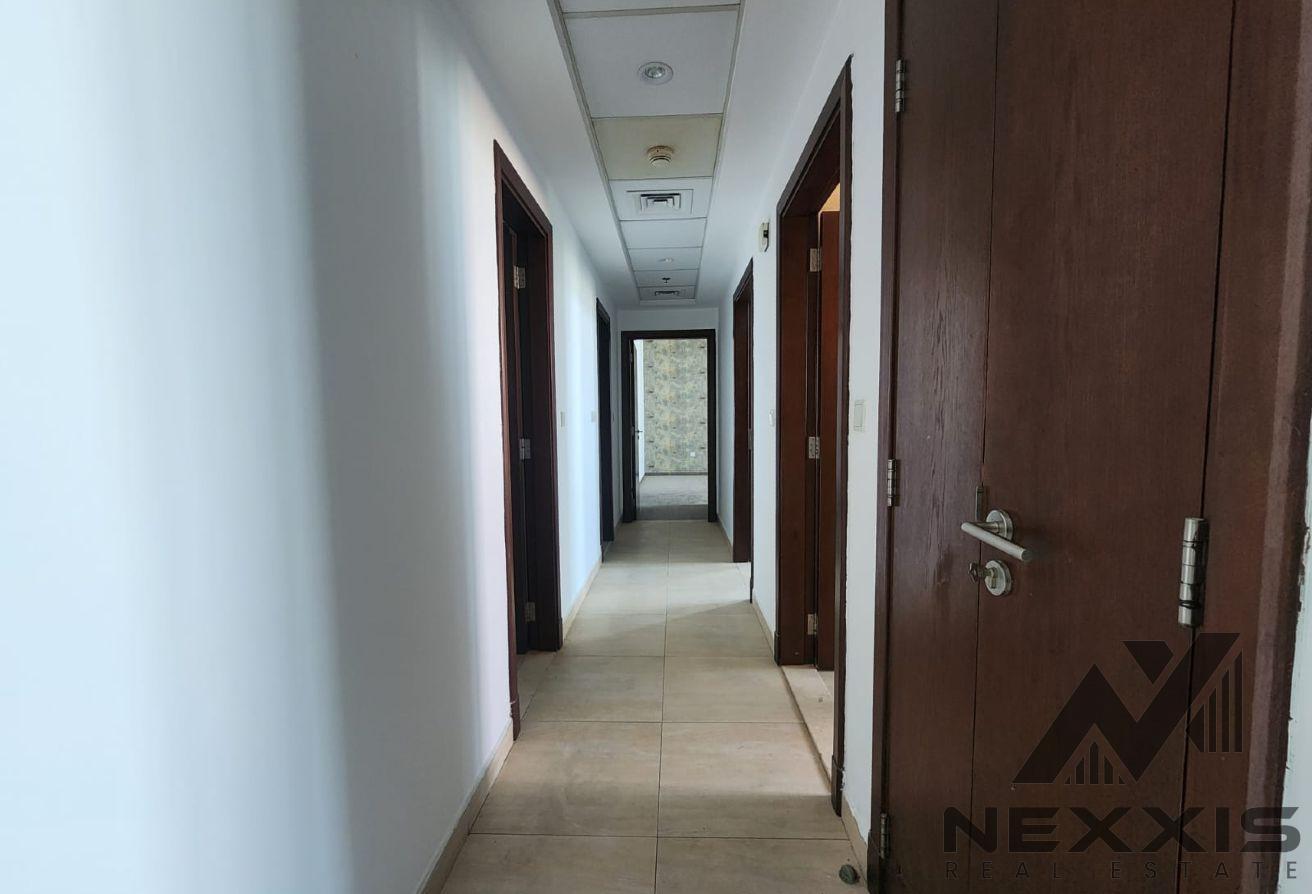 Elegant Apartment with Maid Room | Prime Location photo 16