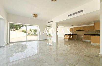 Villa - 3 Bedrooms - 3 Bathrooms for sale in Springs 5 - The Springs - Dubai