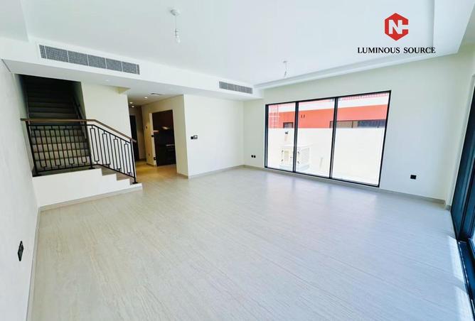 106843928 - Property Image 3