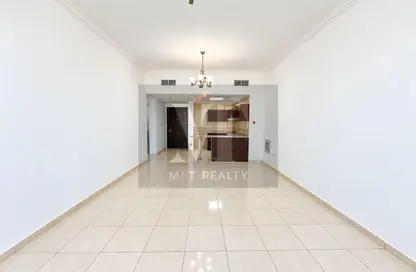 Apartment - 2 Bedrooms - 3 Bathrooms for rent in Al Rabia Tower - Majan - Dubai