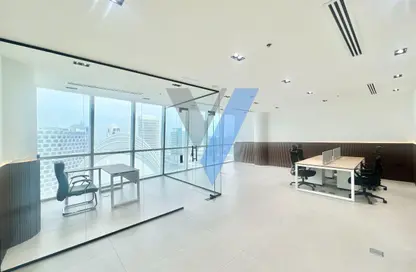 مكتب - استوديو - 1 حمام للايجار في B2B  برج - الخليج التجاري - دبي