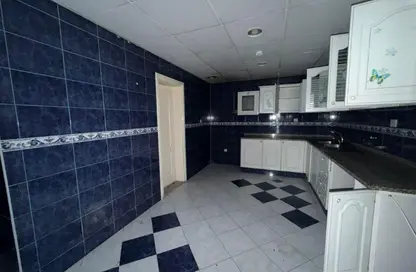 Apartment - 3 Bedrooms - 4 Bathrooms for rent in Al Majaz 2 - Al Majaz - Sharjah