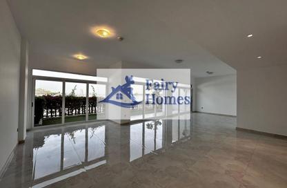 Villa - 5 Bedrooms - 7 Bathrooms for rent in Palma Residences - Palm Jumeirah - Dubai
