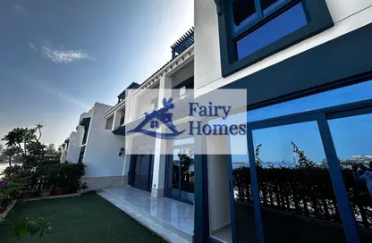 Villa - 5 Bedrooms - 7 Bathrooms for rent in Palma Residences - Palm Jumeirah - Dubai