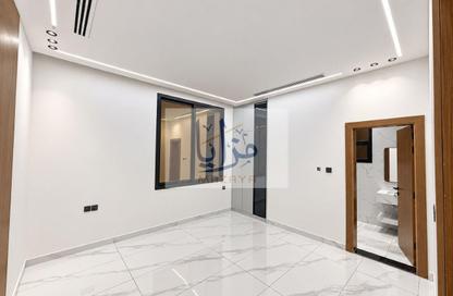 Villa - 5 - 7 for sale in Al Helio Downtown - Al Helio - Ajman Villa - 5 - 7 for sale in Al Helio Downtown - Al Helio - Ajman