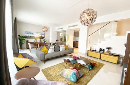 Villa - 4 Bedrooms - 5 Bathrooms for sale in Manazel Al Reef 2 - Al Samha - Abu Dhabi