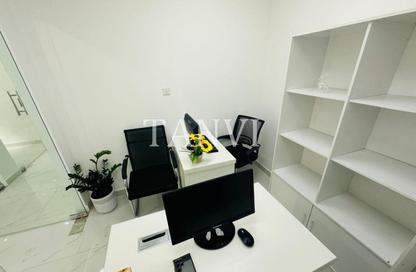 Office Space - Studio - 1 Bathroom for rent in Reem Residency - Al Karama - Dubai