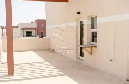 شقة - 1 حمام للبيع في منطقة الشلال - الغدير - أبوظبي