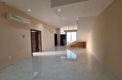 Villa - 3 Bedrooms - 4 Bathrooms for rent in Mohamed Bin Zayed Centre - Mohamed Bin Zayed City - Abu Dhabi