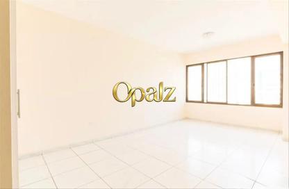 Apartment - 2 Bedrooms - 2 Bathrooms for rent in Silver Sands 1 - Al Mankhool - Bur Dubai - Dubai